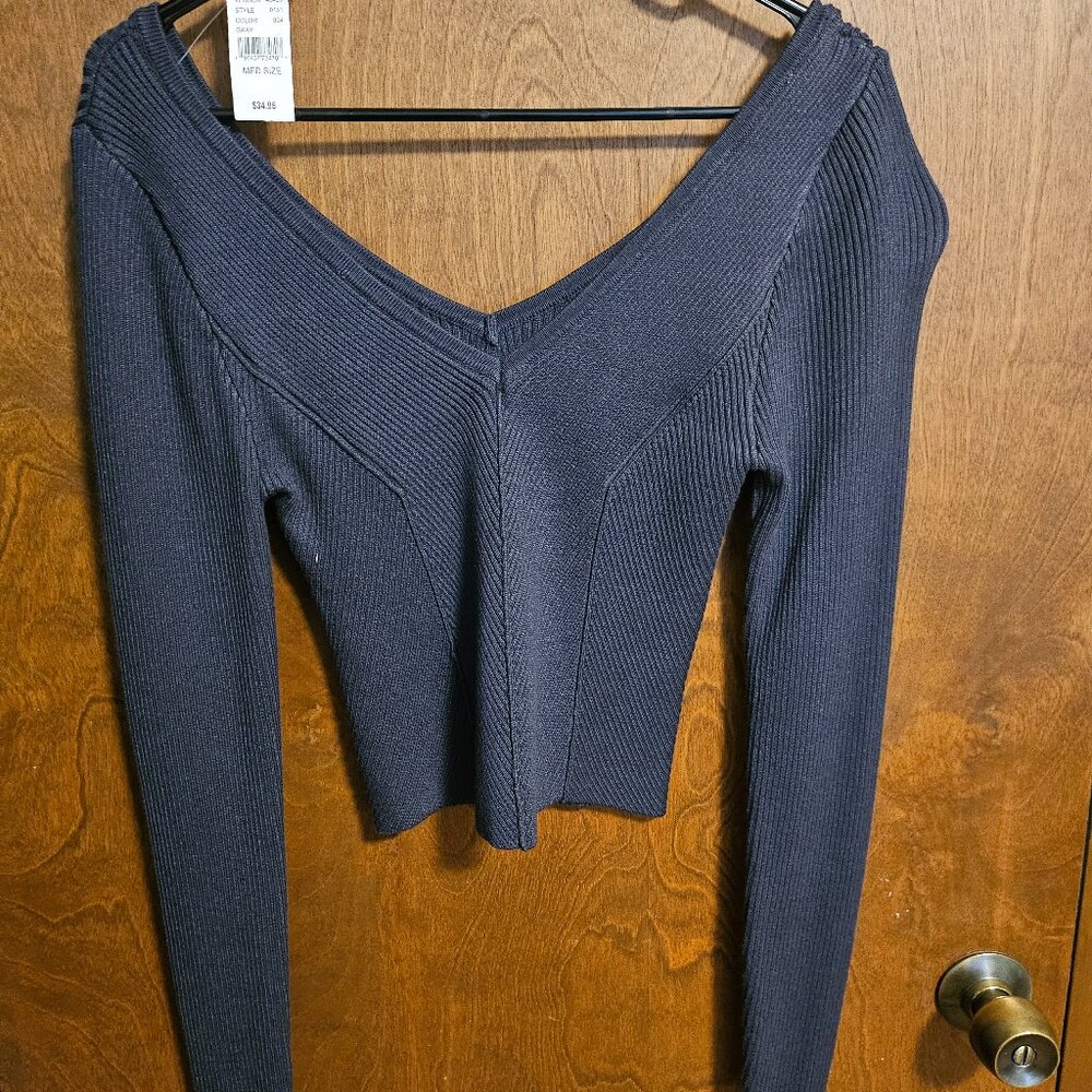 Gray Sweater V-Neck